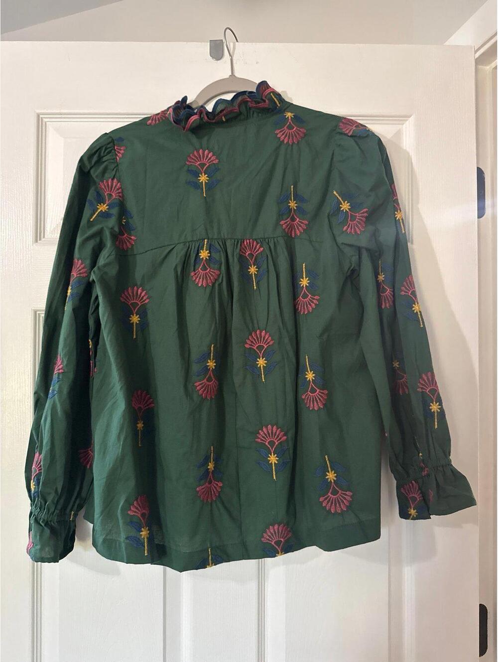 Umgee Green Blouse with Embroidery Design Medium Boutique New with Tags - Picture 5 of 8